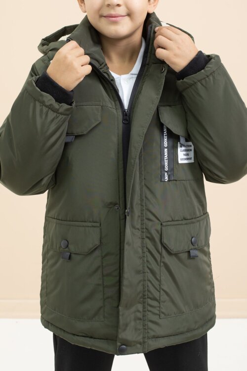 Haki Yazı Detaylı Göğüs Cepli İçi Kürklü Erkek Çocuk Kapüşonlu Mont 21476