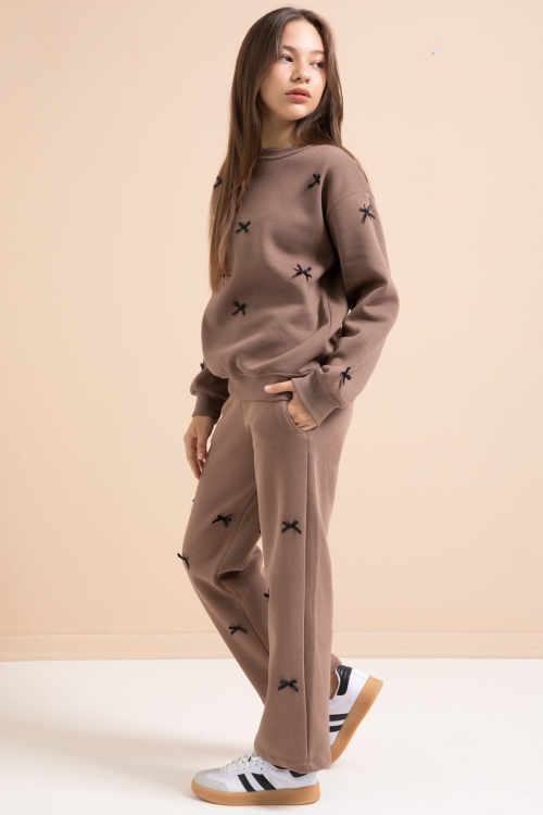 Kahve Fiyonk Nakışlı Bisiklet Yaka Kız Çocuk Şardonlu Eşofman Takımı 21290