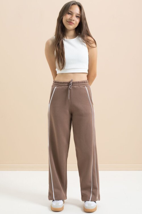 Kahve Yanları Şeritli Geniş Paça Kız Çocuk Şardonlu Eşofman Altı 21463