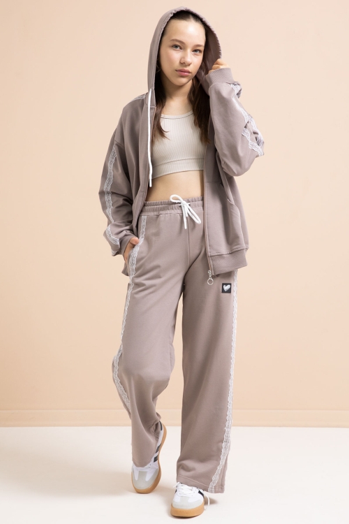 Kahverengi Dantel Şeritli Hırkalı Kız Çocuk 2li Eşofman Takımı 21245