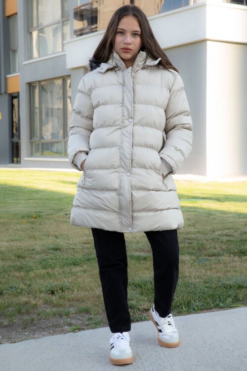 Krem İçi Kürklü Çıtçıtlı Kapüşonlu Kız Çocuk Şişme Mont 21316