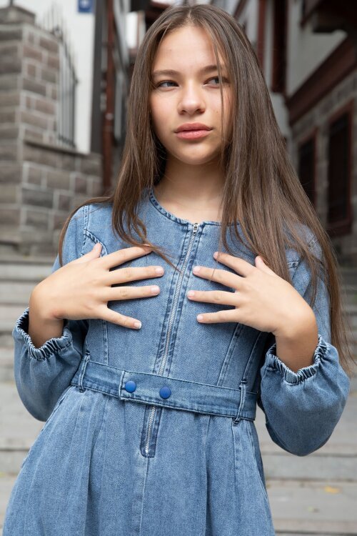 Mavi Uzun Kollu Önü Fermuarlı Kız Çocuk Kuşaklı Jean Elbise  22741