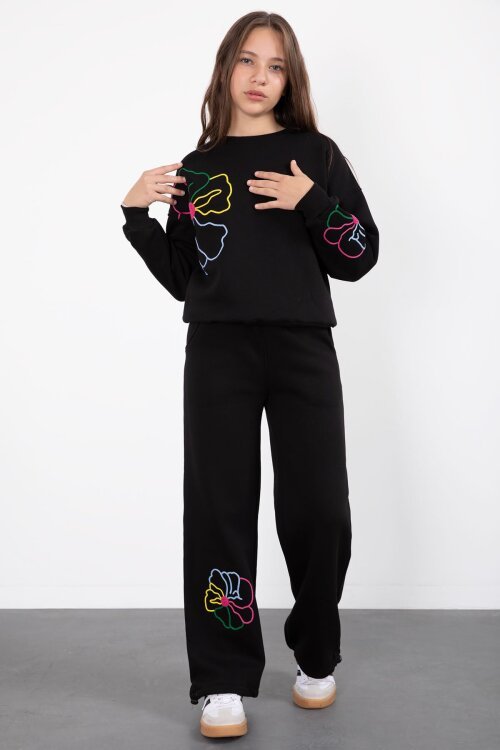 Siyah Çiçek Nakış Detaylı Geniş Paça Kız Çocuk Şardonlu Takım 23283