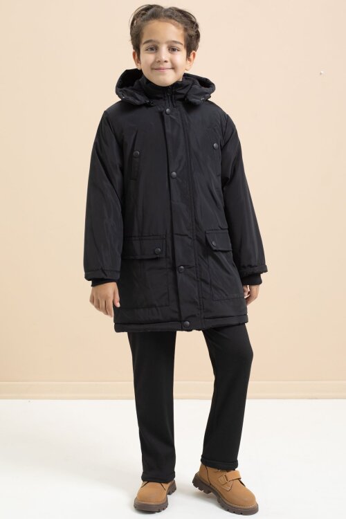 Siyah İçi Kürklü Çıtçıtlı Cepli Uzun Kesim Erkek Çocuk Kapüşonlu Şişme Mont 21444