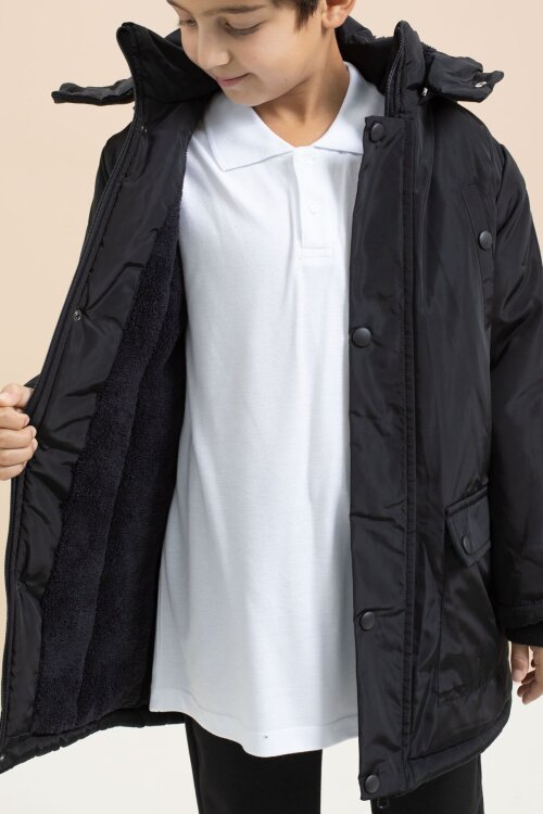 Siyah İçi Kürklü Çıtçıtlı Cepli Uzun Kesim Erkek Çocuk Kapüşonlu Şişme Mont 21444