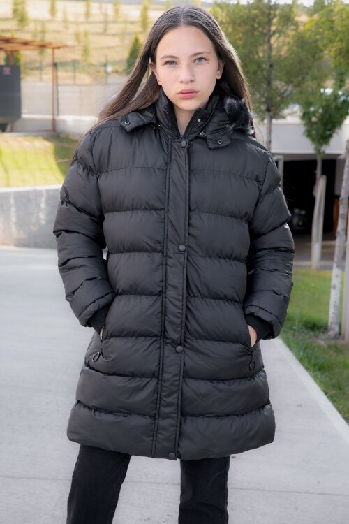 Siyah İçi Kürklü Çıtçıtlı Kapüşonlu Kız Çocuk Şişme Mont 21317