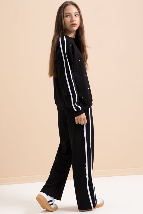 Siyah İnci İşlemeli Bisiklet Yaka Kız Çocuk Şeritli Eşofman Takımı 21291