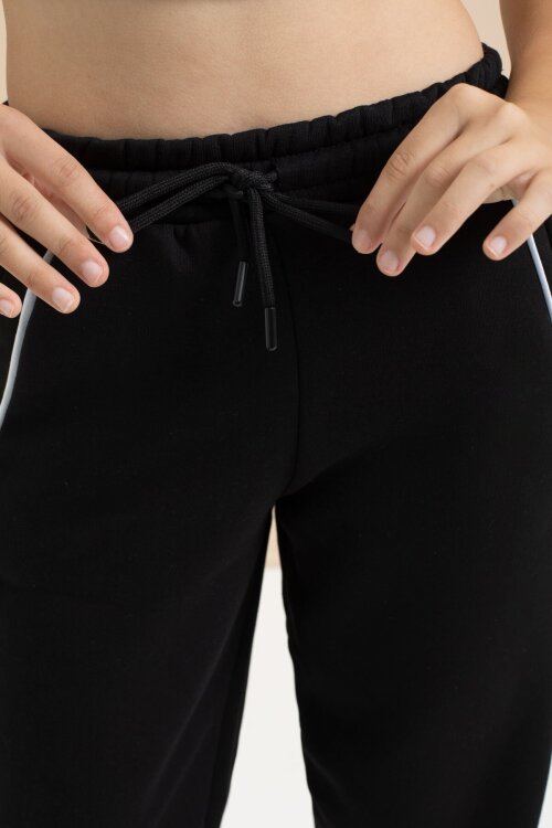 Siyah Yanları Şeritli Geniş Paça Kız Çocuk Şardonlu Eşofman Altı 21467