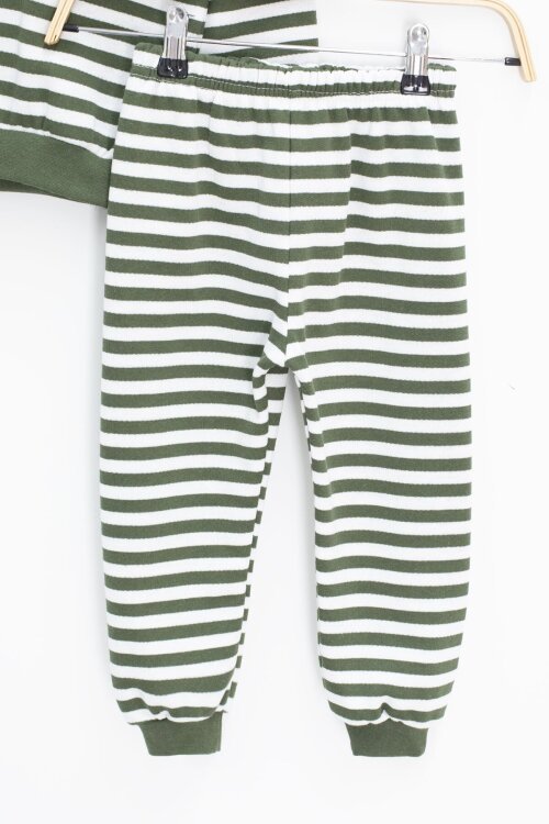 Yeşil Erkek Çocuk Yazı Nakışlı Şardonlu 2li takım 22704