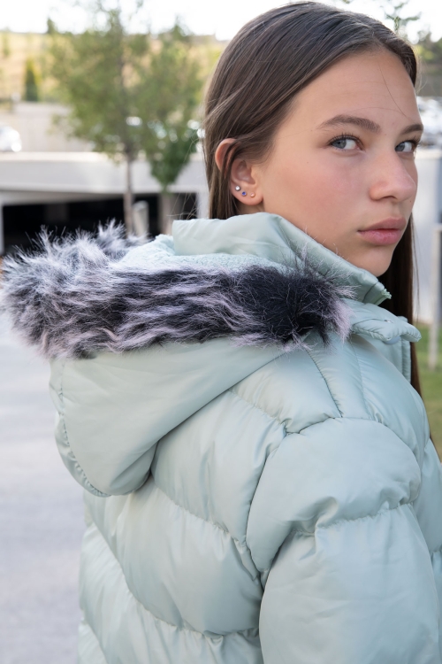 Yeşil İçi Kürklü Çıtçıtlı Kapüşonlu Kız Çocuk Şişme Mont 21324