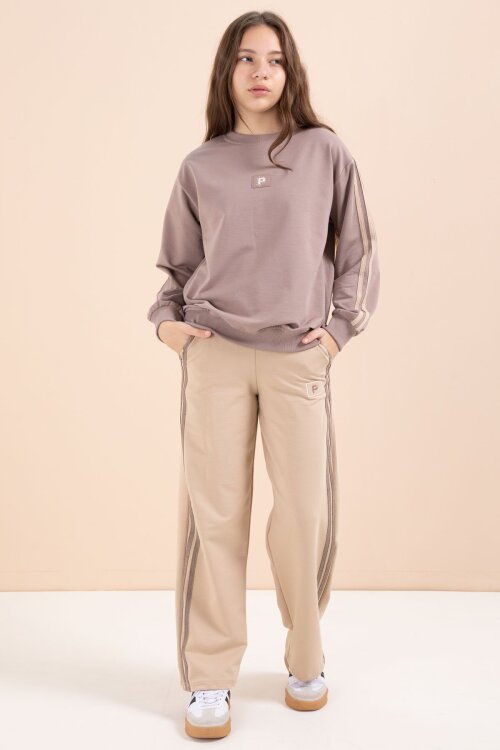 Bej Şerit Detaylı Geniş Paça Nakışlı Kız Oversize Eşofman Takımı 23456