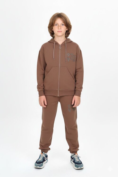 Kahve Yazı Baskılı Kapüşonlu Hırkalı Erkek Çocuk Eşofman Takımı 19227