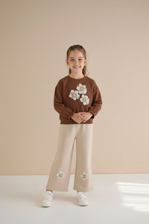 Kahverengi Çiçek Nakış Detaylı Badili Jean Pantolonlu Kız Çocuk 2li Takım 23512