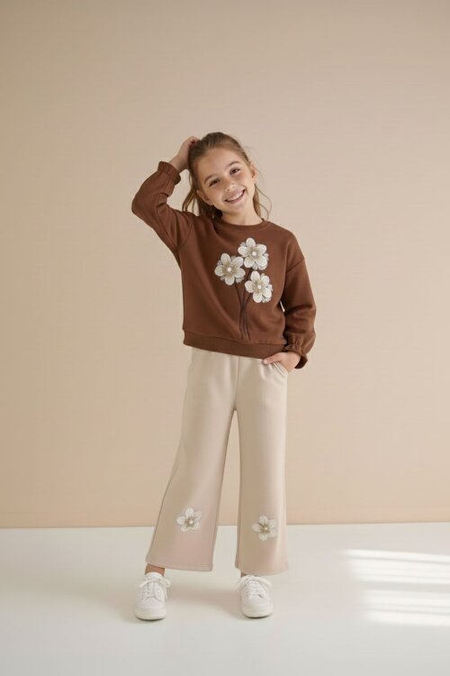 Kahverengi Çiçek Nakış Detaylı Badili Jean Pantolonlu Kız Çocuk 2li Takım 23512