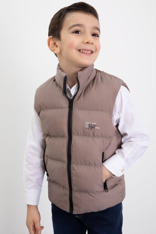 Kahverengi Şişme Yelekli Gömlekli Erkek Çocuk 3lü Pantolonlu Takım 23473