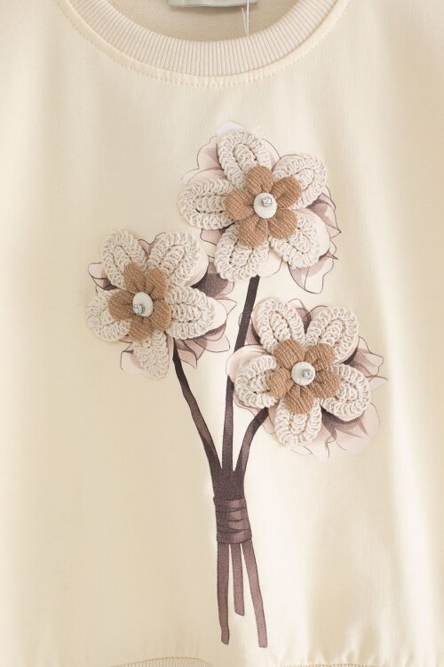 Krem Çiçek Nakış Detaylı Badili Jean Pantolonlu Kız Çocuk 2li Takım 23511