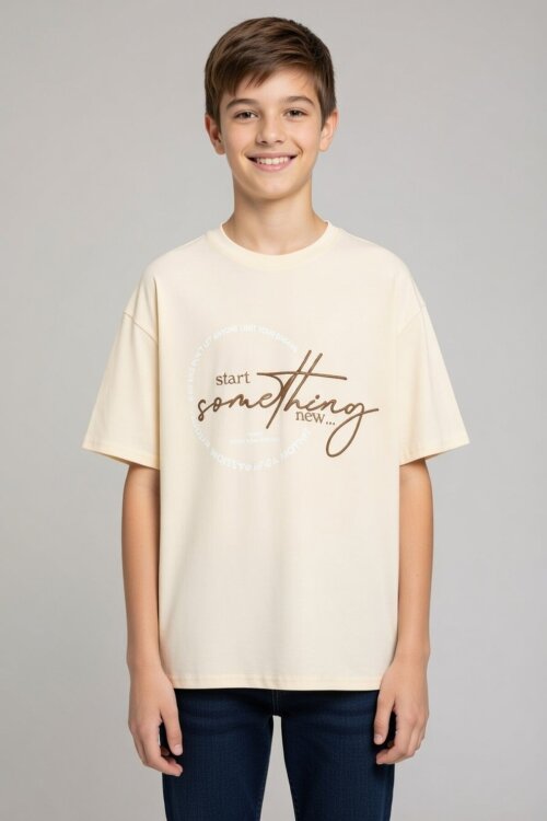 Krem Yazı Nakışlı Sırtı Baskılı Erkek Çocuk Bisiklet Yaka Tişört 20898