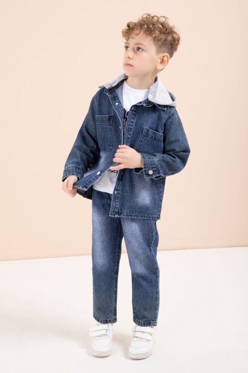Lacivert Kapüşonlu Jean Ceketli Pantolonlu Erkek Çocuk Baskılı Tişörtlü 3lü Takım 23617