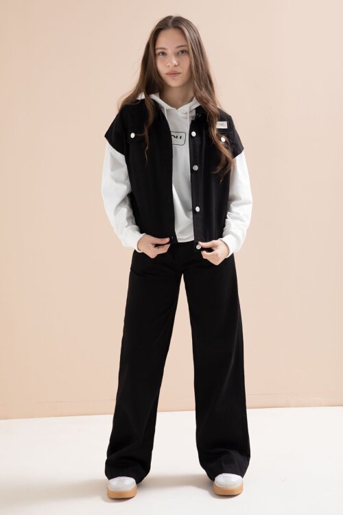 Siyah Düğmeli Sıfır Kol Yelekli Geniş Paça Pantolonlu Kız Çocuk Kapüşonlu 3lü Takım 23602