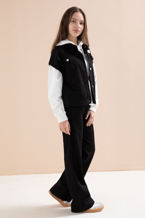 Siyah Düğmeli Sıfır Kol Yelekli Geniş Paça Pantolonlu Kız Çocuk Kapüşonlu 3lü Takım 23602