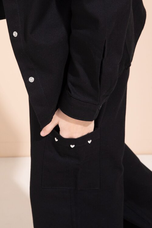 Siyah Kalp İşlemeli Gömlekli Geniş Paça Pantolonlu Kız Çocuk Gabardin Takım 23551