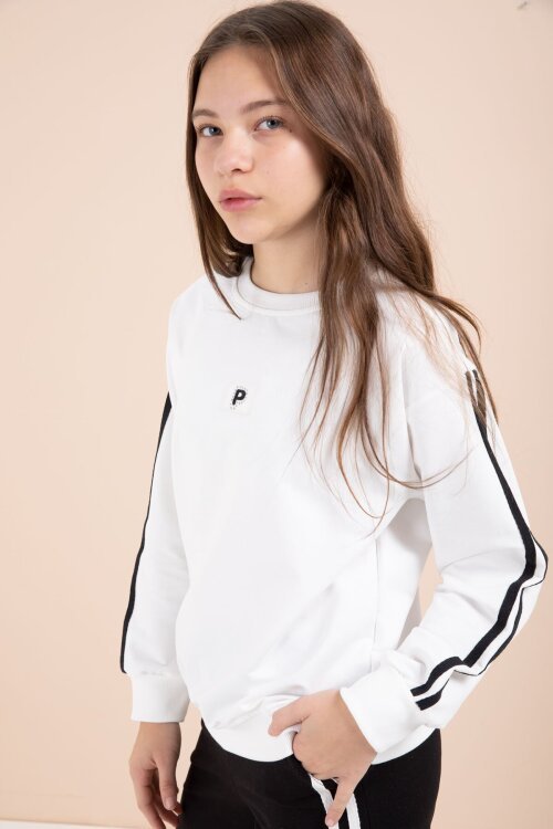 Siyah Şerit Detaylı Geniş Paça Nakışlı Kız Oversize Eşofman Takımı 23452