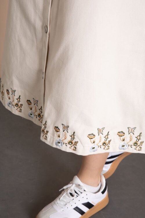 Bej Nakış Detaylı Jean Ceketli Kuşaklı Etekli Kız Çocuk 3lü Takım  24045