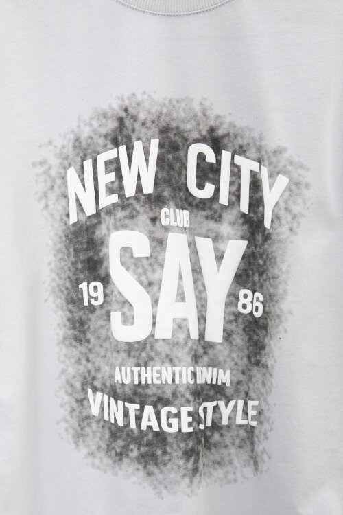 Gri Kabartmalı Yazılı Tişörtlü Desenli Şortlu Erkek Çocuk 2li Takım  23815