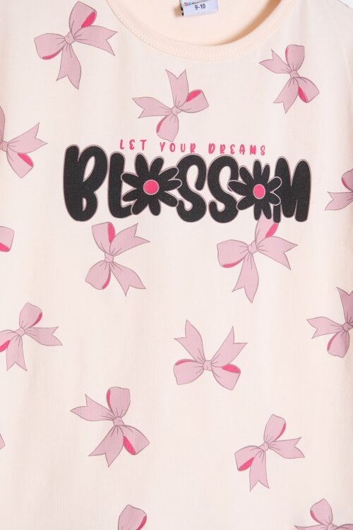 Gül Kurusu Fiyonk Desenli Bisiklet Yaka Tişörtlü Kız Çocuk Şortlu Takım 23884