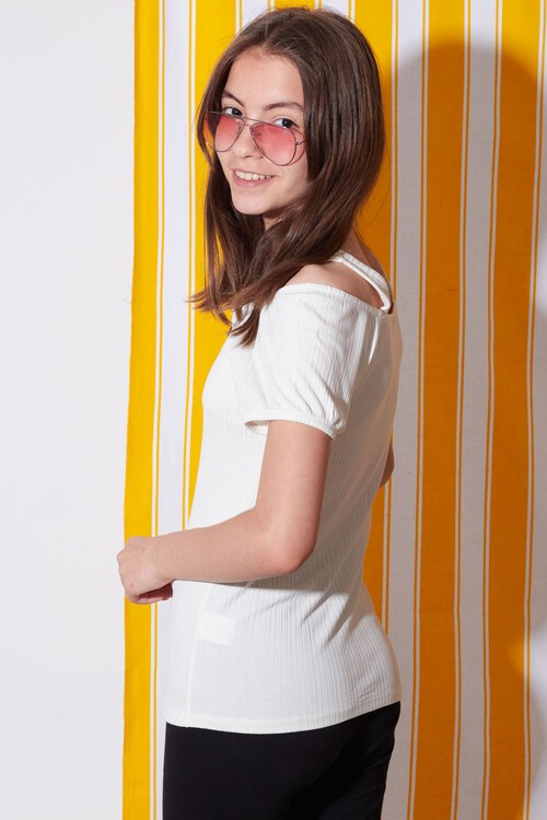 Kız Çocuk Krem Düğmeli 8-14 Yaş Askılı Body 4716