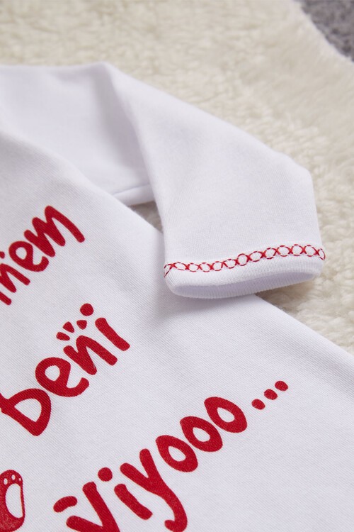 Bebek Çıtçıtlı Uzun Kol Badi Babannem Beni Seviyor 14649