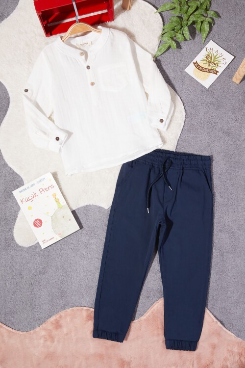 Beyaz Gömlekli Erkek Çocuk Takım Elbise 15250