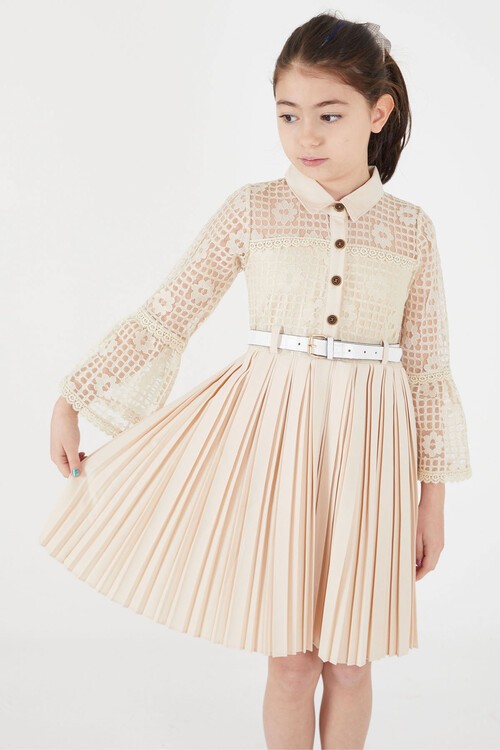 Krem Dantel İşlemeli Pileli Çanta ve Kemerli Kız Elbise 15110