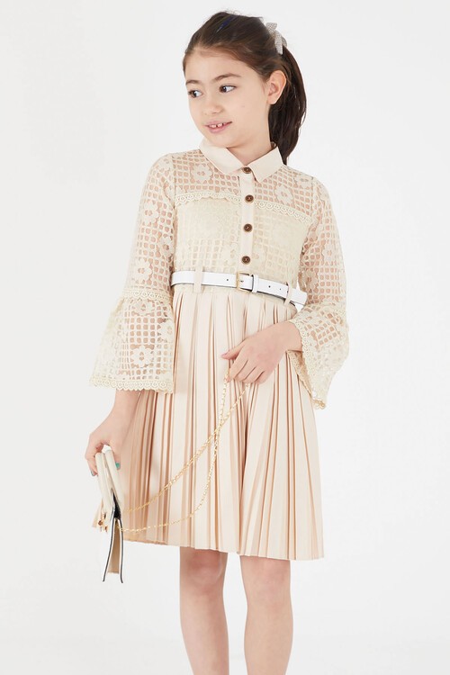 Krem Dantel İşlemeli Pileli Çanta ve Kemerli Kız Elbise 15110