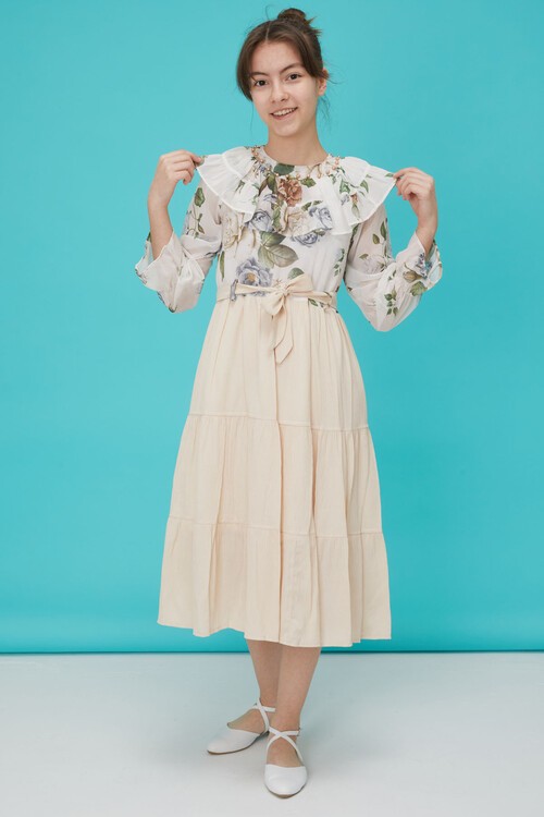 Krem Gül Desenli Boncuk İşlemeli Kuşaklı Kız Elbise 15124