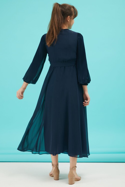 Lacivert Piliseli Kuşaklı Kız Şifon Elbise 15210