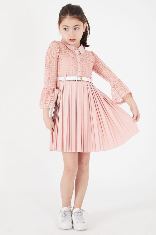 Pembe Dantel İşlemeli Pileli Çanta ve Kemerli Kız Elbise 15112