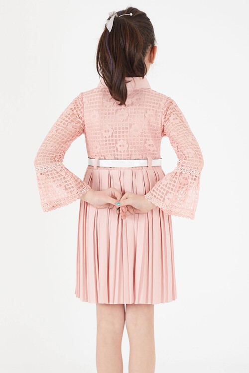 Pembe Dantel İşlemeli Pileli Çanta ve Kemerli Kız Elbise 15112