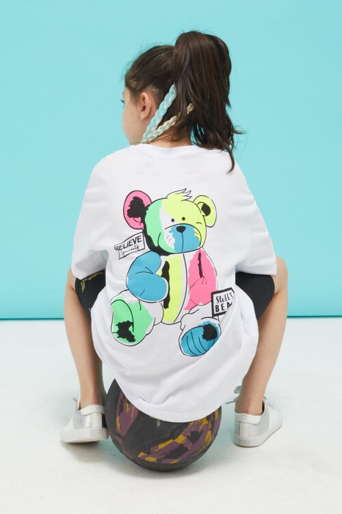 Beyaz Sırt Baskılı Ayıcıklı Oversize Kız T-shirt 15378