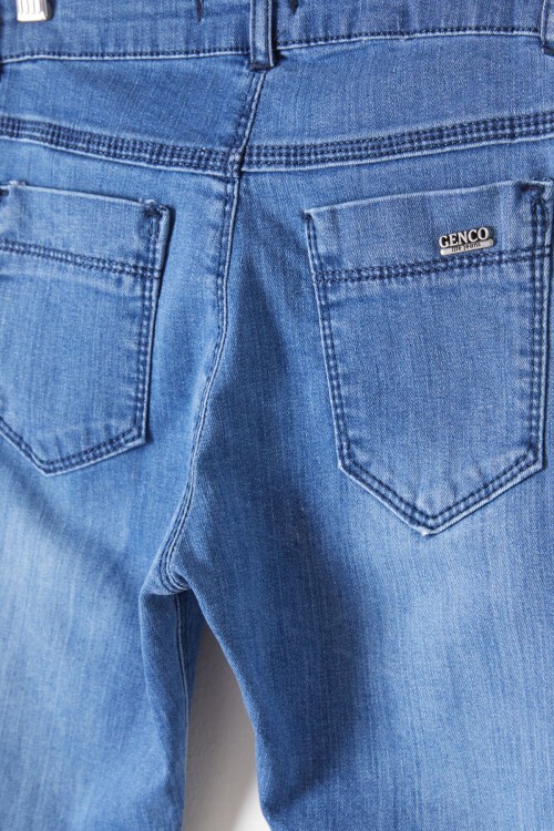 Erkek Çocuk Koyu Mavi Eskitmeli Dar Paça Jean Pantolon 16178