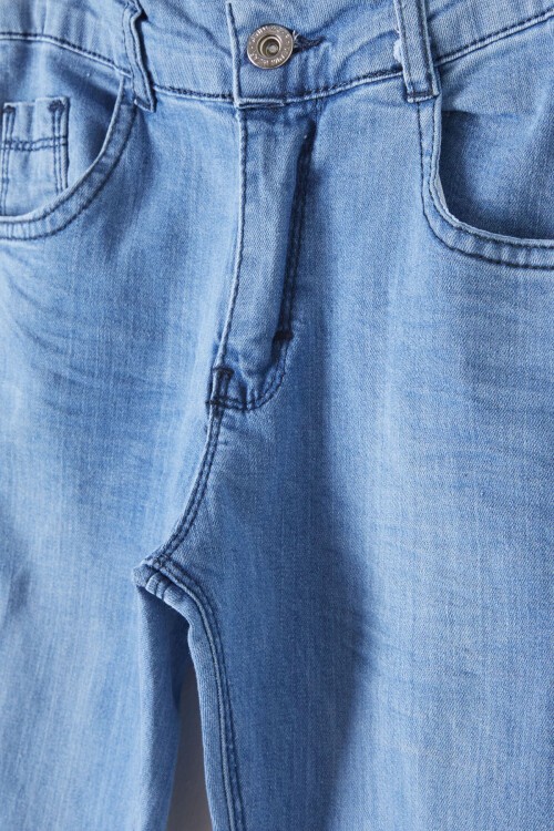 Erkek Çocuk Mavi Eskitmeli Dar Paça Jean Pantolon 16176