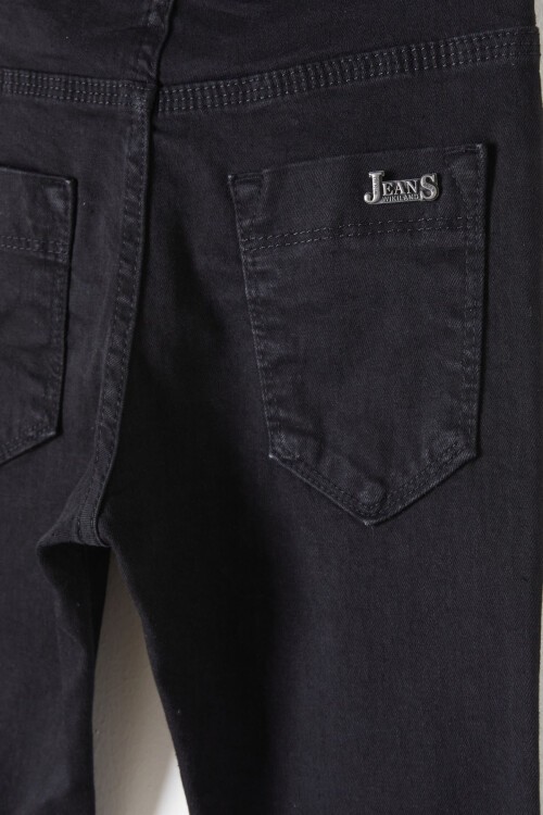 Erkek Çocuk Siyah Eskitmeli Dar Paça Jean Pantolon 16177