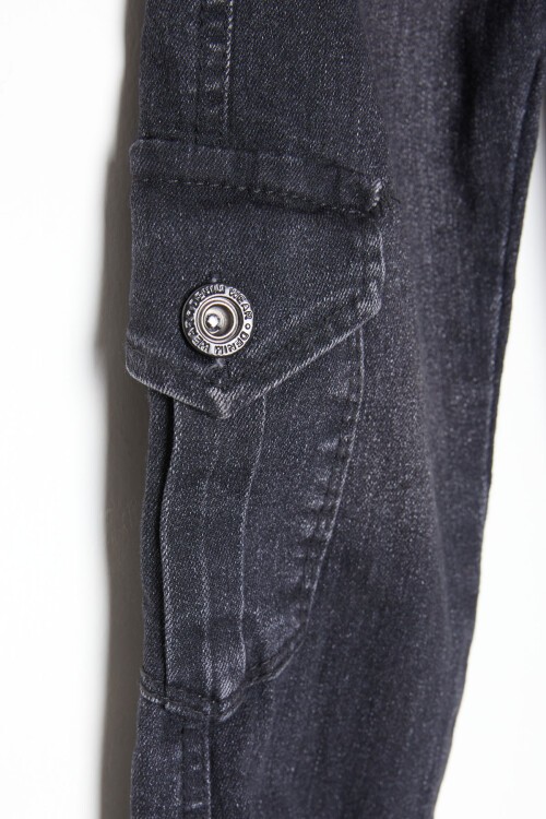 Erkek Çocuk Siyah Kargo Cepli Beli Lastikli Jean Pantolon 16226