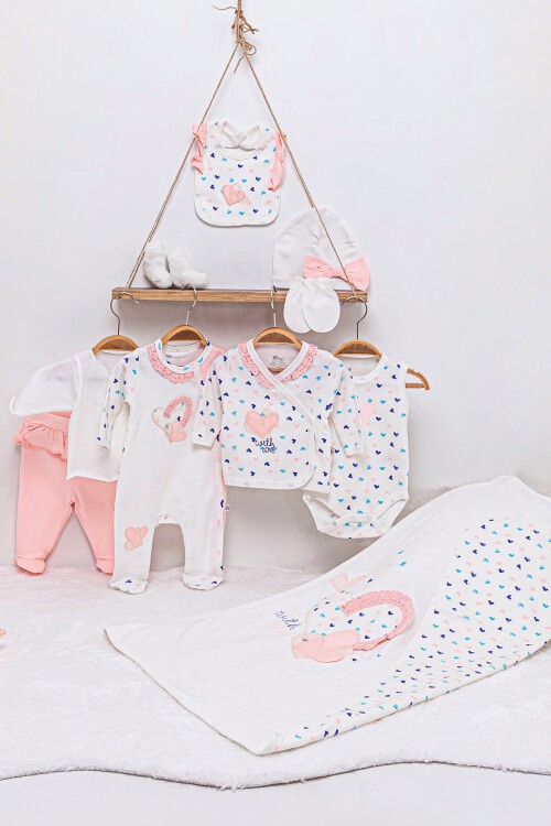 Kalp Nakışlı 10lu Bebek Hastane Çıkışı Seti 16568