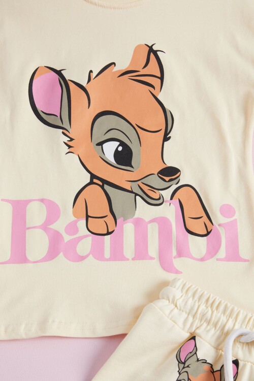 Kız Çocuk Bambi Geyik Baskılı Yazlık Şortlu Takım 15474