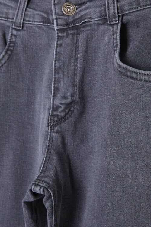 Koyu Gri Dar Paça Erkek Çocuk Jean Pantolon 16222