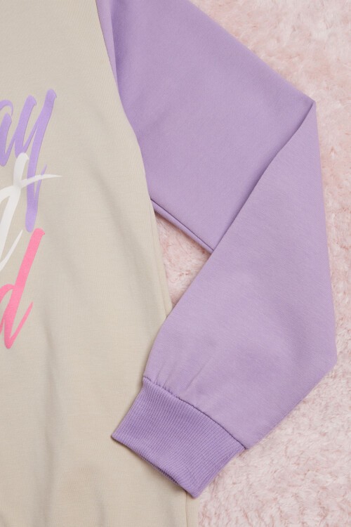 Krem Kolları Renkli Yazı Baskılı Kız Çocuk Sweatshirt 16281