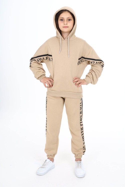 Krem Yazı Şeritli Polarlı Kız Çocuk Kapşonlu Eşofman Takımı 16440