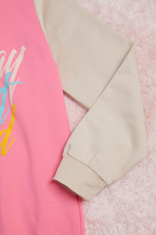 Pembe Kolları Renkli Yazı Baskılı Kız Çocuk Sweatshirt 16283