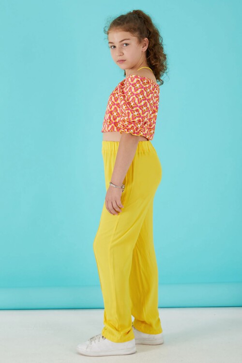 Sarı Desenli Bluz ve Pantolonlu Kız Takım 15649